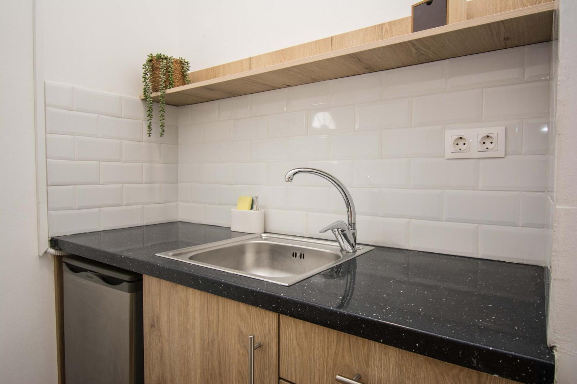 Michalianna Suites "By Checkin" Goúvai Ngoại thất bức ảnh